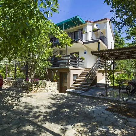 Apartment Vili Daire *