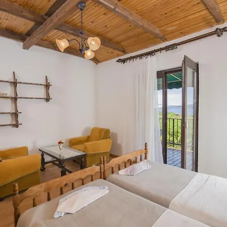 Apartment Apartment Vili Pinezici (Krk)